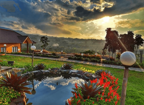 13 Wisata Bogor Yang Super Instagramable Wajib Untuk Di